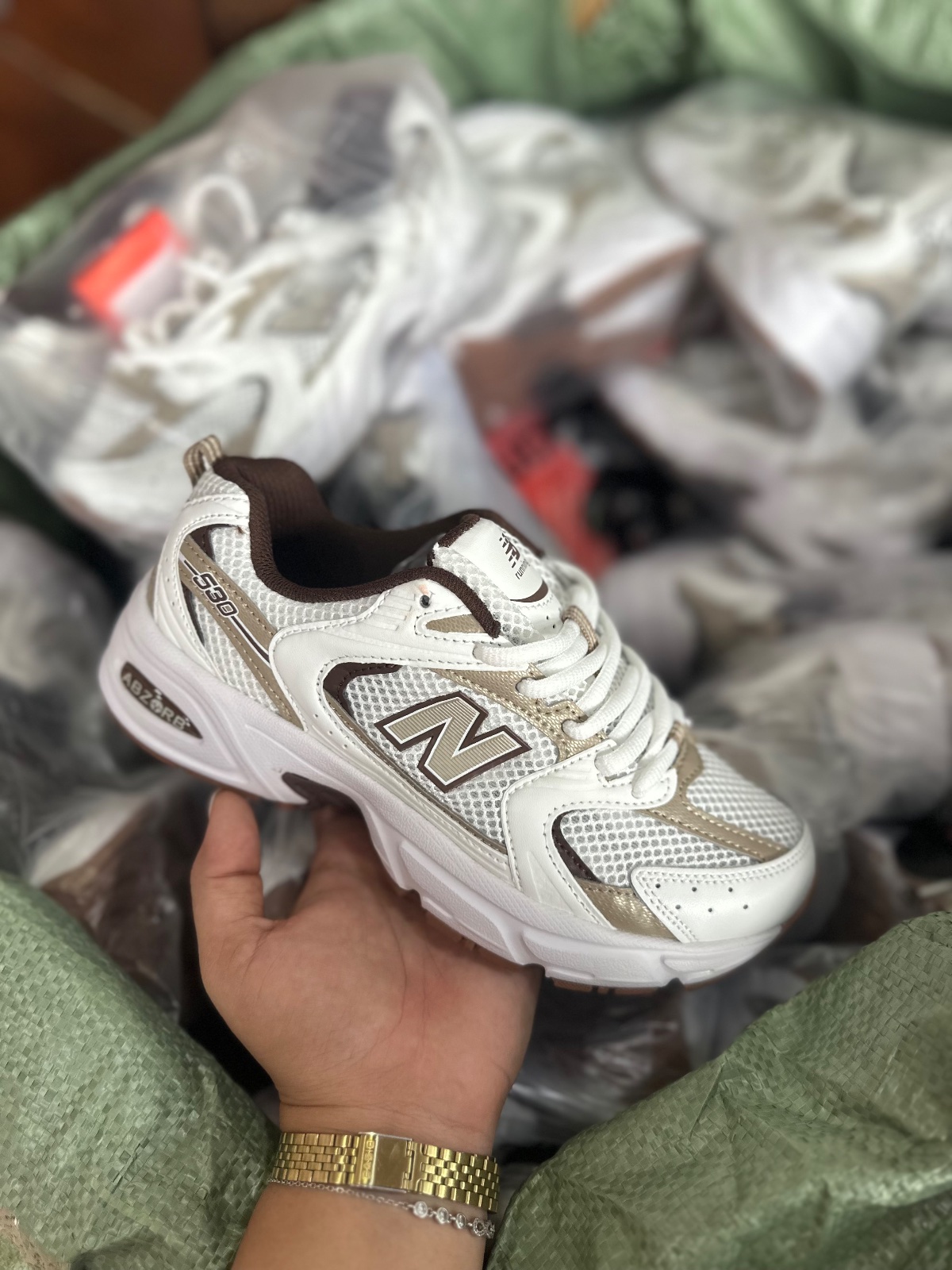 New Balance 530